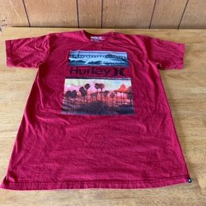 Hurley T-shirt size L great condition